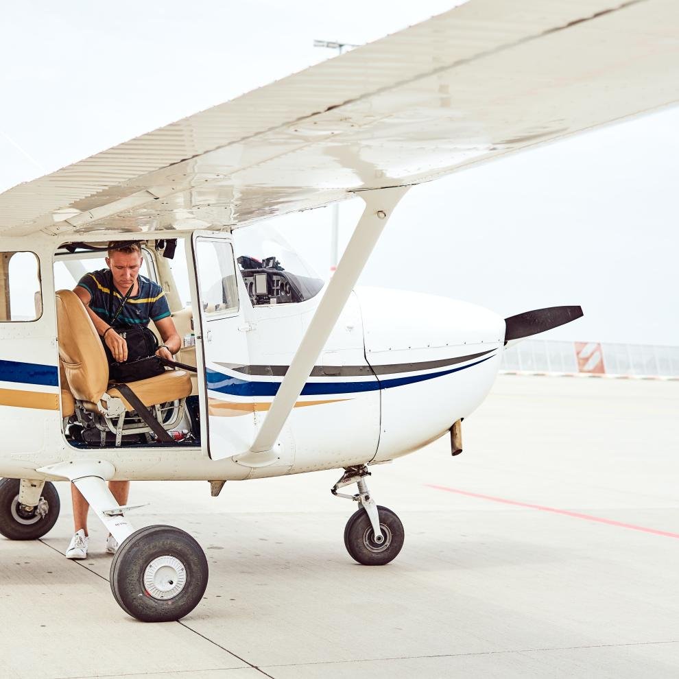 Student pilot ready to fly a Cessna